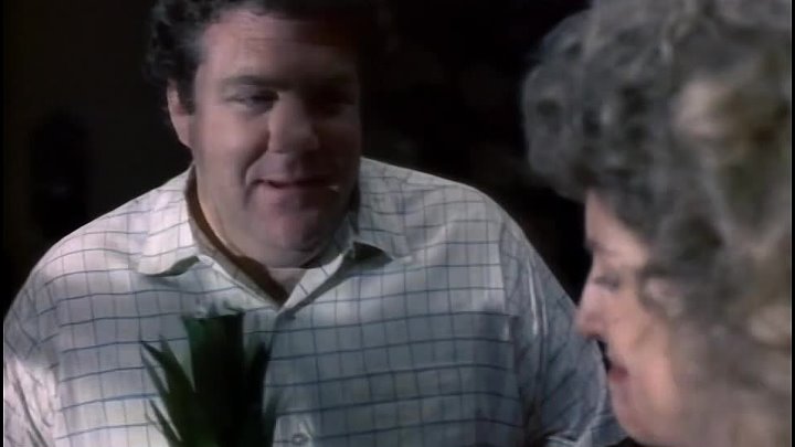 ⁣The New Twilight [S02E04C] The World Next Door