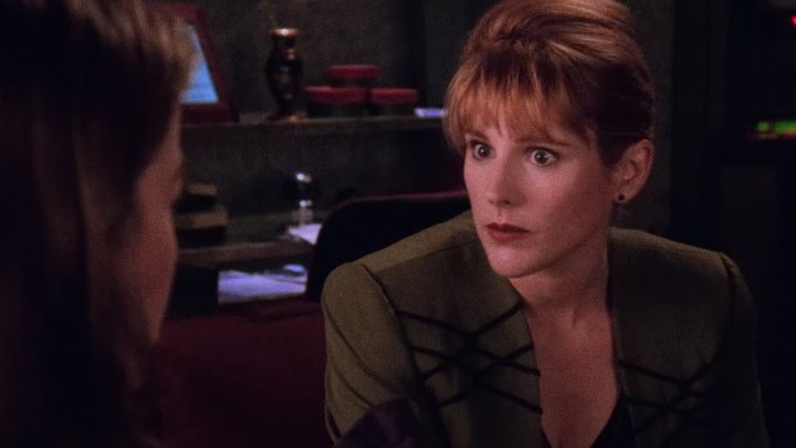 ⁣Babylon 5 [S04E01] The Hour of the Wolf Babylon 5: Season 4, Episode 1