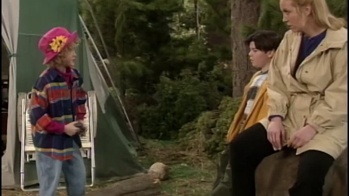 ⁣Grace Under Fire [S2E17] Grace at the Camp