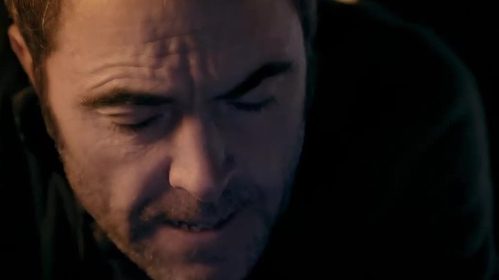 ⁣The Deep (2010) - S1 E2 ∙ Into the Belly of the Beast