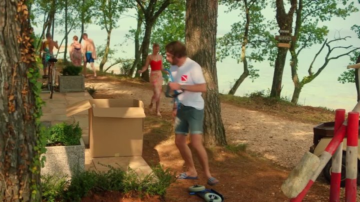 ⁣Skriveno u raju S01E09