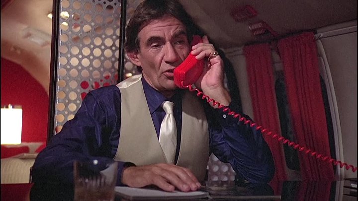 ⁣Magnum P I [S01E17] J Digger Doyle