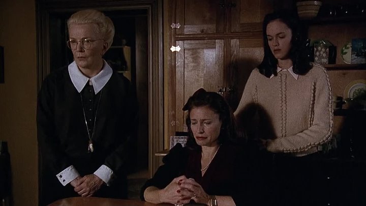 ⁣Charms For The Easy Life (2002) Tv Movie (720p)