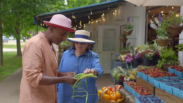 ⁣Be My Guest with Ina Garten [S02E04] Marcus Samuelsson (1080p)