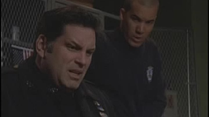 ⁣Third Watch - s04e17 - Letting go