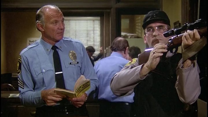 ⁣Hill Street Blues S1 E7 ∙ Choice Cut