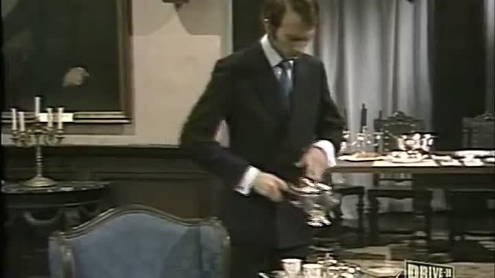 ⁣Strange Paradise - Episode 26