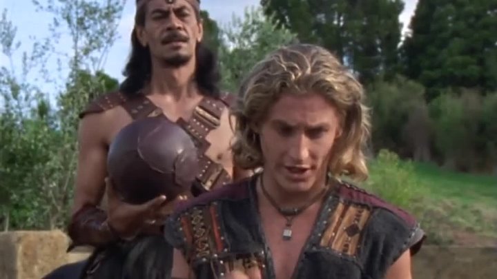 ⁣Young Hercules S1 E5 ∙ Girl Trouble