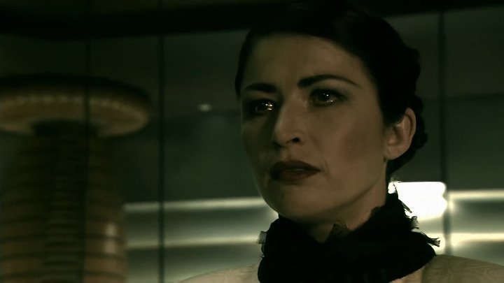 ⁣Charlie Jade (2005) - Episode 19