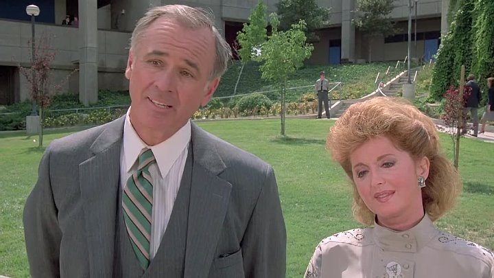 ⁣Knight Rider S04E06 The Wrong Crowd