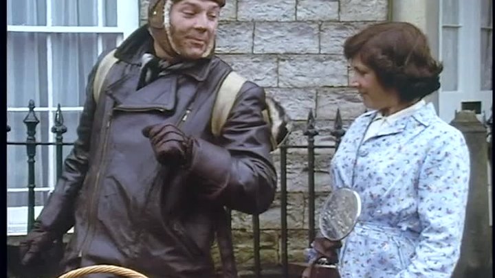 ⁣All Creatures Great and Small S04E02 - Barks and Bites