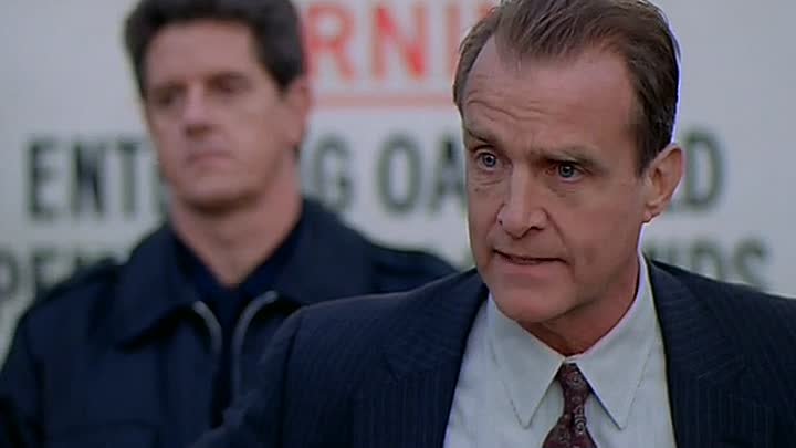 ⁣The Pretender S01E12 Prison Story