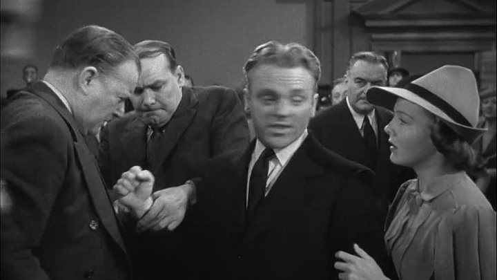 ⁣Each Dawn I Die (1939) (720p) - James Cagney, George Raft, Jane Bryan