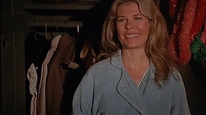 ⁣MASH S05E02 - Margaret's Engagement