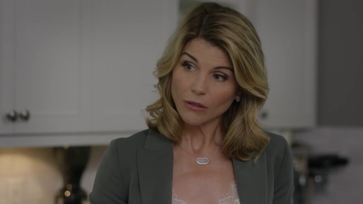 ⁣Hallmark Garage Sale Mystery: Murder Most Medieval (2017) (1080p)🌻 Hallmar