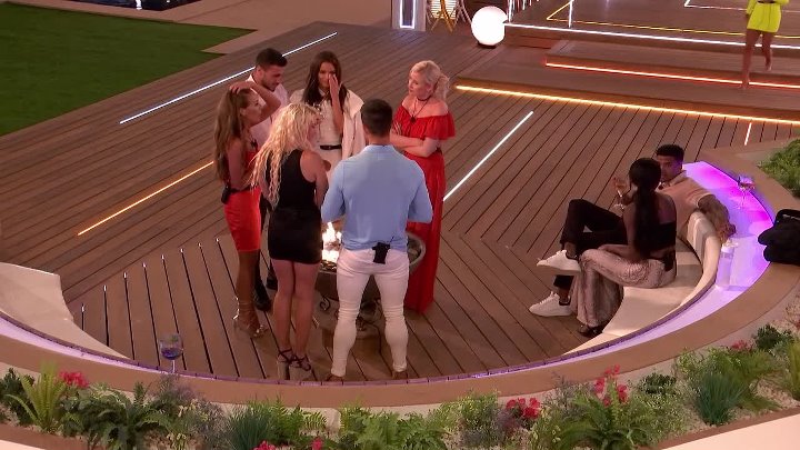 ⁣Love Island S05E11 1080p AMZN WEB-DL DDP2 0 H 264-NTb