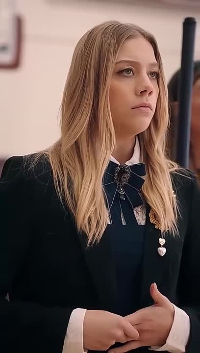 ⁣Love and Bloodlust at Vampire Academy FULL EPISODE