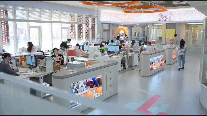 ⁣Boyfriend on Demand S01E07 MULTI 1080p WEB X264-HiggsBoson