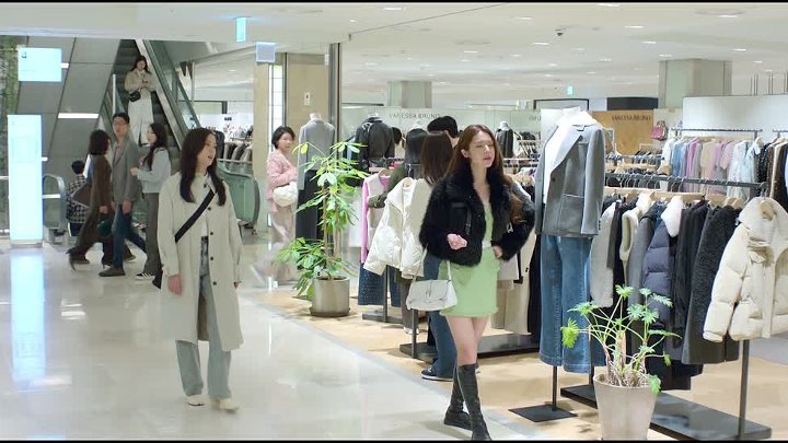 ⁣Boyfriend on Demand S01E01 MULTI 1080p WEB X264-HiggsBoson