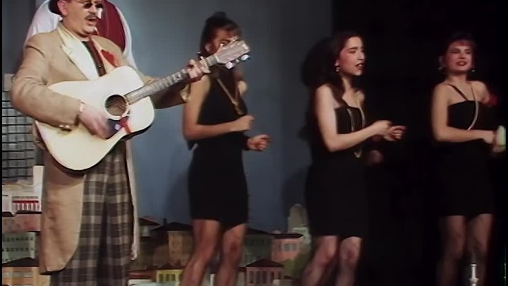 ⁣İstanbul'u Satıyorum -Ortaoyuncular (1987) 1080p WEBRip x264 -TR -