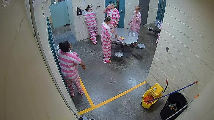 ⁣True Crime Story It Couldnt Happen Here S03E03 720p WEB H264-JFF