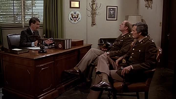 ⁣MASH S08E15 - Yessir, That's Our Baby