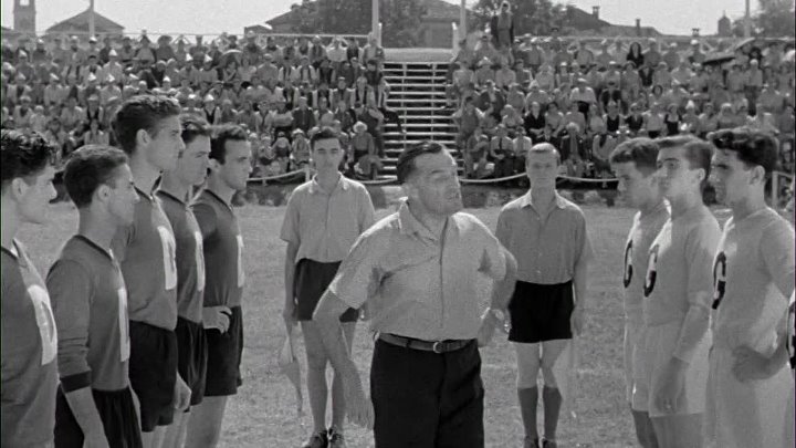 Le Petit Monde De Don Camillo 1952 FRENCH VOF 1080p HDLight AC3 2 0 H264-LiHDL