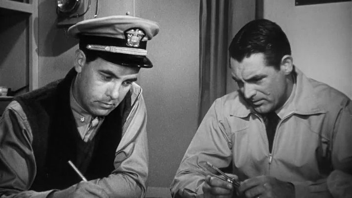 ⁣Destination Tokyo (1943) (720p)🌻 Black & White Films