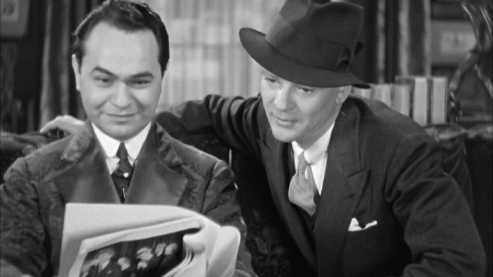 ⁣The Little Giant (1933) (1080p)🌻 Black & White Films