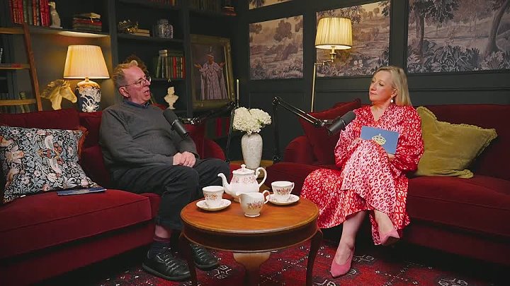 ⁣Catching Up with the Royals S01E08