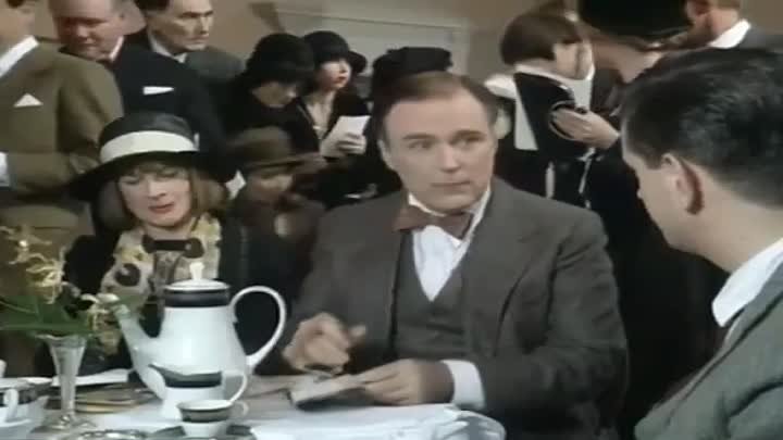 ⁣House of Eliott (1992) [S2E12]