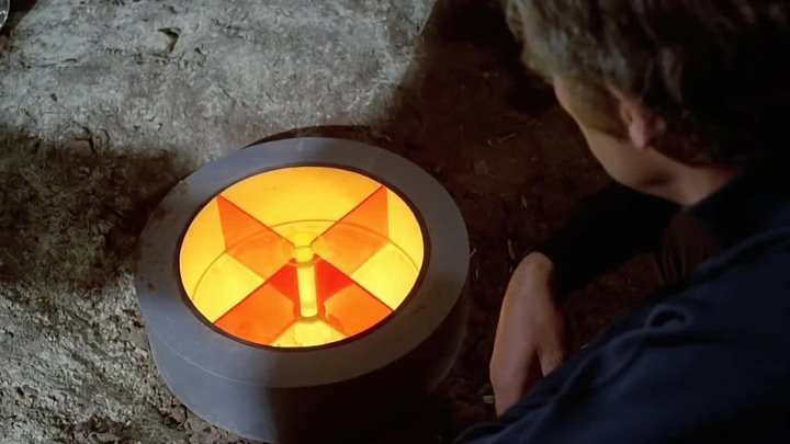 ⁣UFO (1971) [S1E26] - The Long Sleep