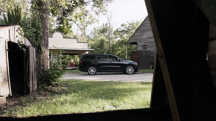 ⁣Hunt for the Missing Chicago S01E01