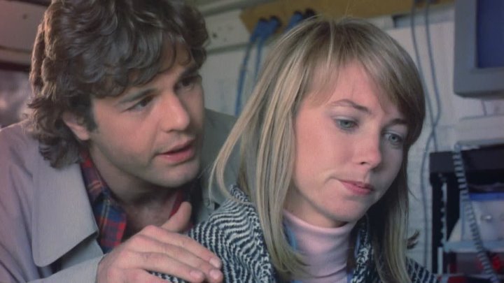 ⁣Prime Risk (1985) (1080p)🌻 80's Movies