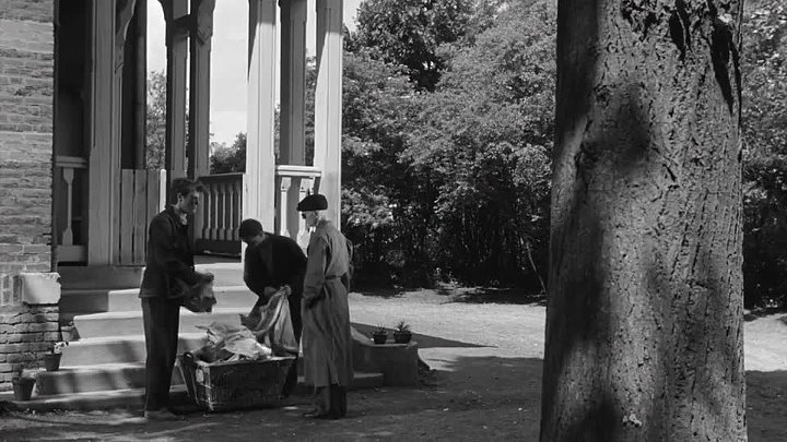 ⁣La Tête Contre Les Murs 1959 FRENCH 720p HDRip x264 AAC