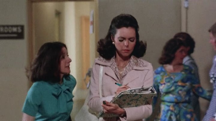 ⁣Smile (1975) (720p)🌻 70's Movies