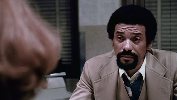 ⁣Deadly Hero (1975) (1080p)🌻 70's Movies