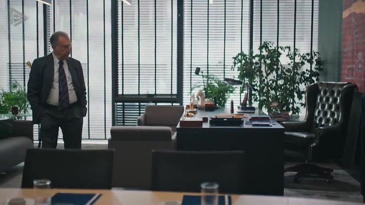 ⁣Stakleni kavez S01E135