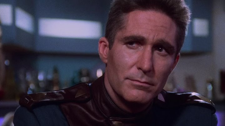 ⁣Babylon 5 [S01E01] Midnight on the Firing Line