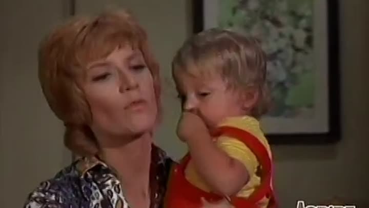 ⁣Julia E61 - Ready, Aim, Fired