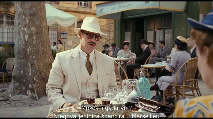 ⁣Transatlantic S01E01