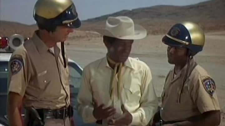 ⁣Julia E63 - Little Boys Lost