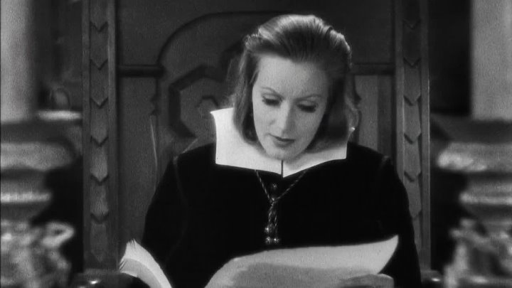⁣Queen Christina (1933) (1080p)🌻 Black & White Films