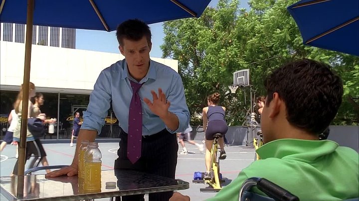 ⁣Ugly Betty S02E03 Betty's Wait Problem