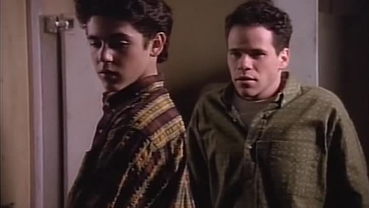 ⁣The Wonder Years [S06E17] Eclipse