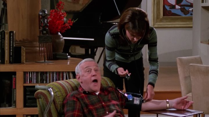 ⁣Frasier [S05E16] (1080p) Beware of Greeks
