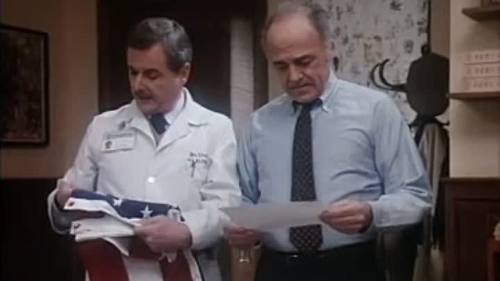 ⁣St Elsewhere S03E20 Amazing Face