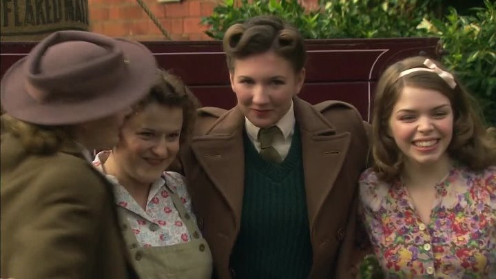 ⁣Land Girls [S01E05] Destinies