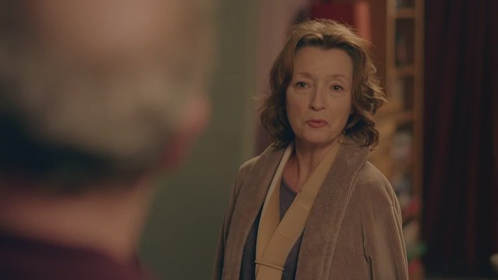 ⁣Mum [S01E05] October