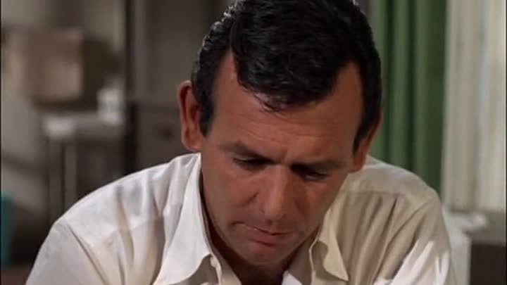 ⁣The Fugitive [S04E02] Death Is The Door Prize